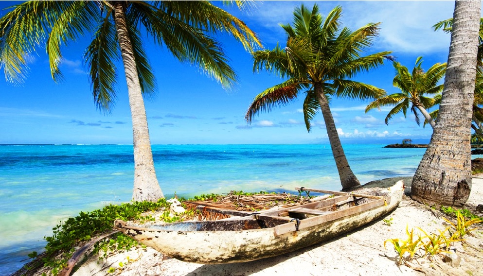 Tafa Tafa beach with boat