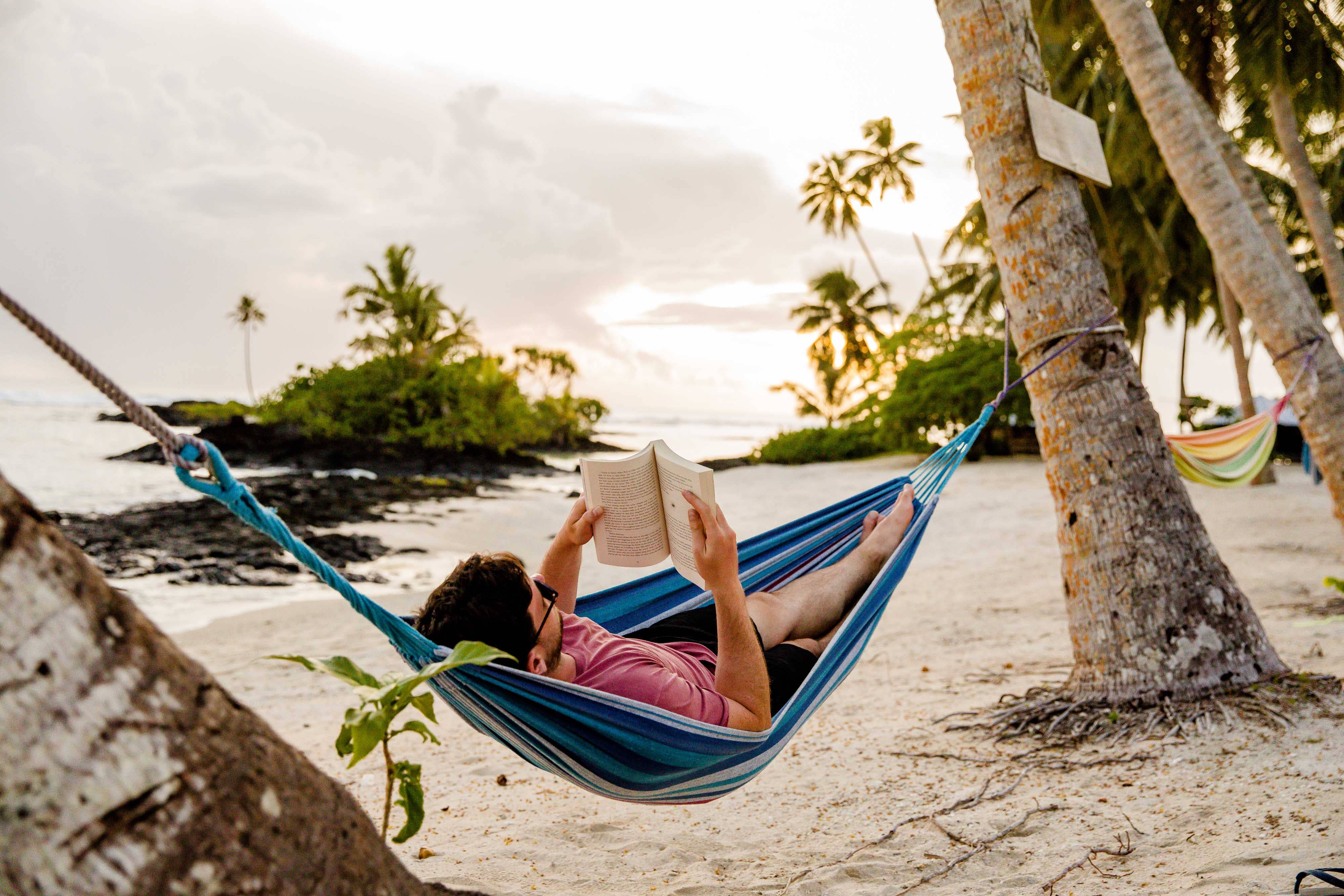 Matareva Beach Hammock