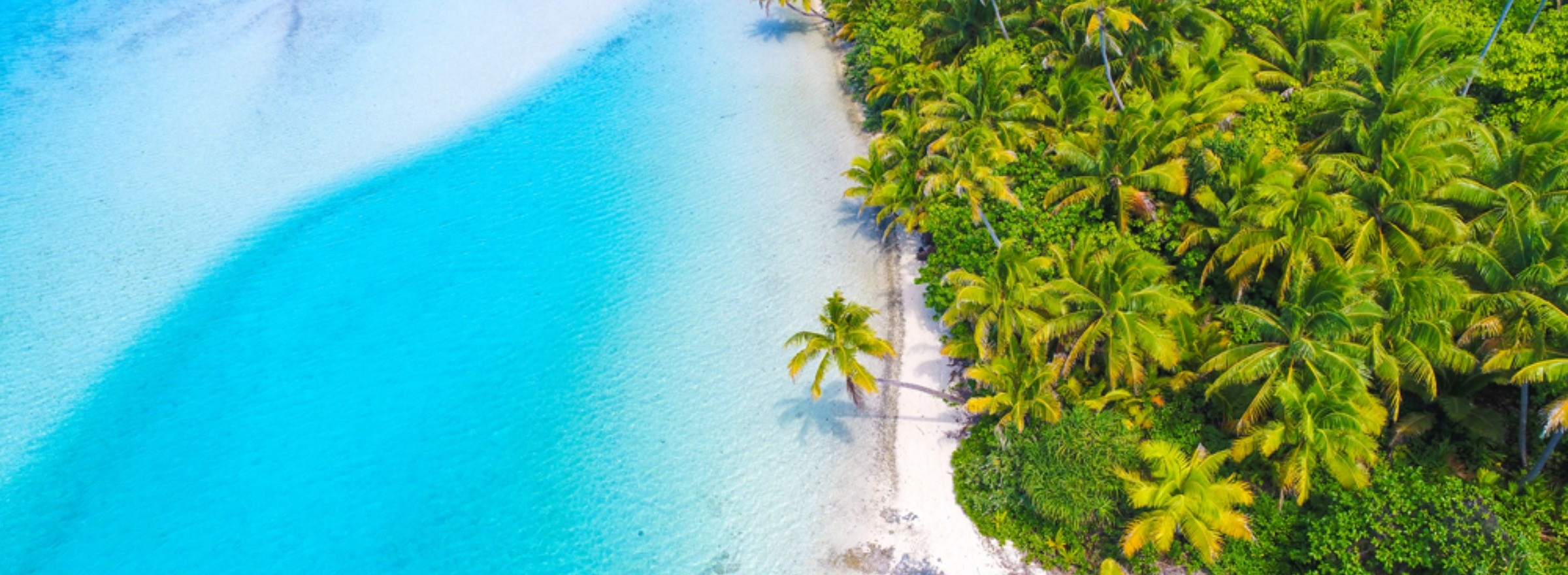 An aerial view of the Aitutaki Lagoon