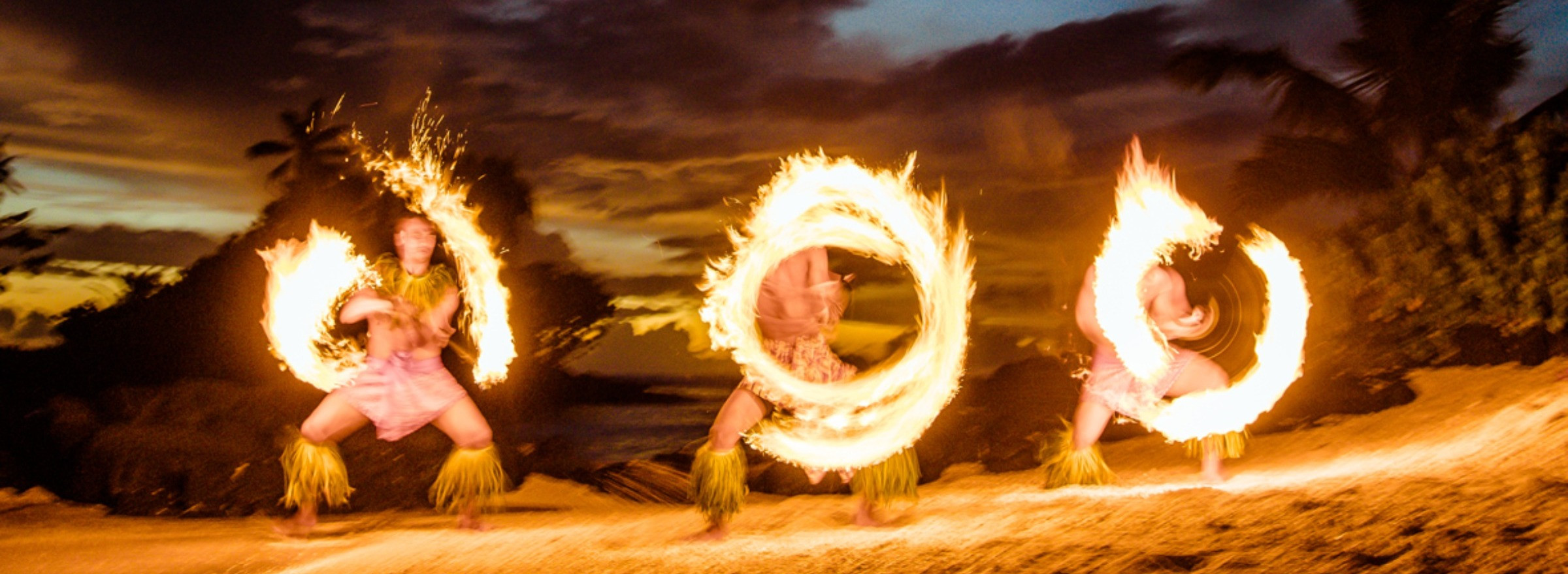 fire dancing samoa