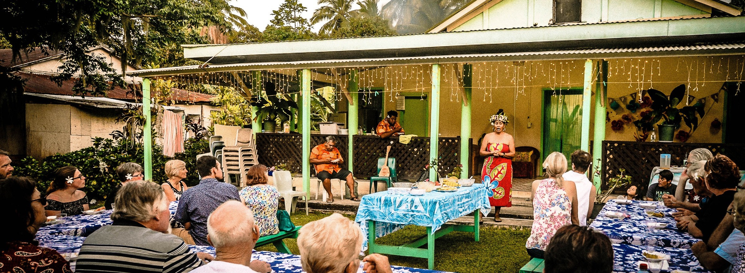 Image of group participating in a Progressive Dinner in Rarotonga