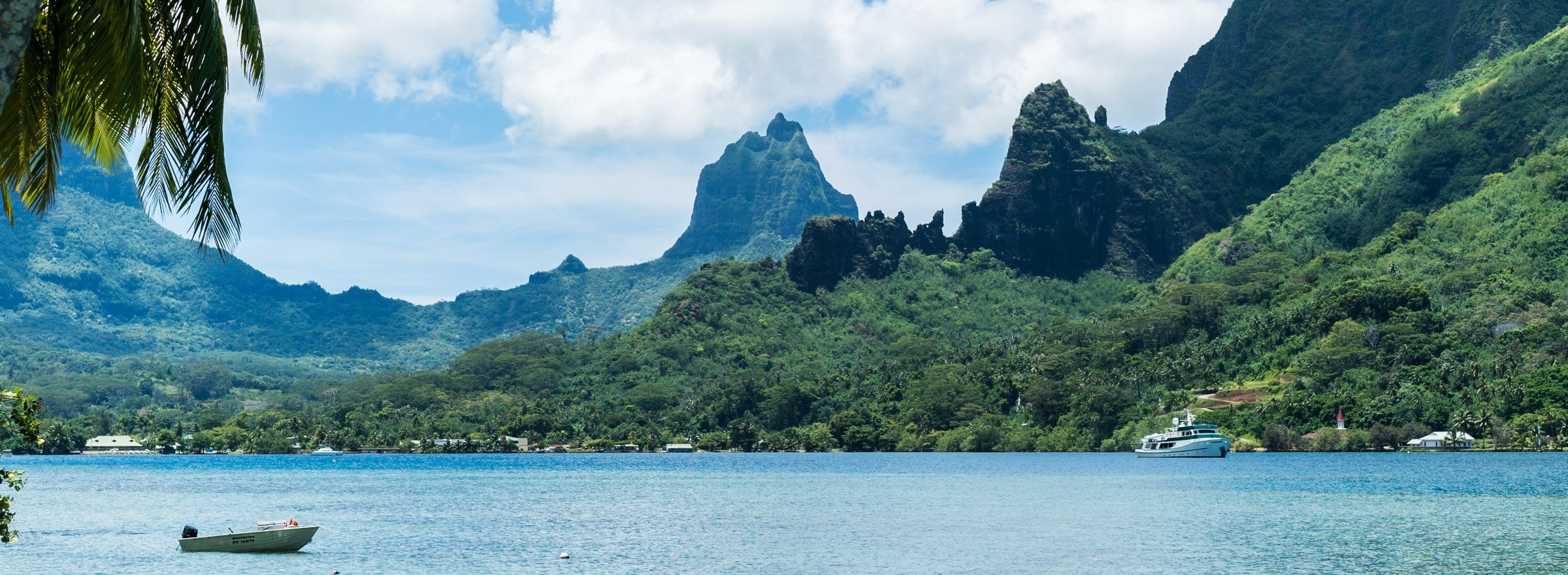 Moorea port